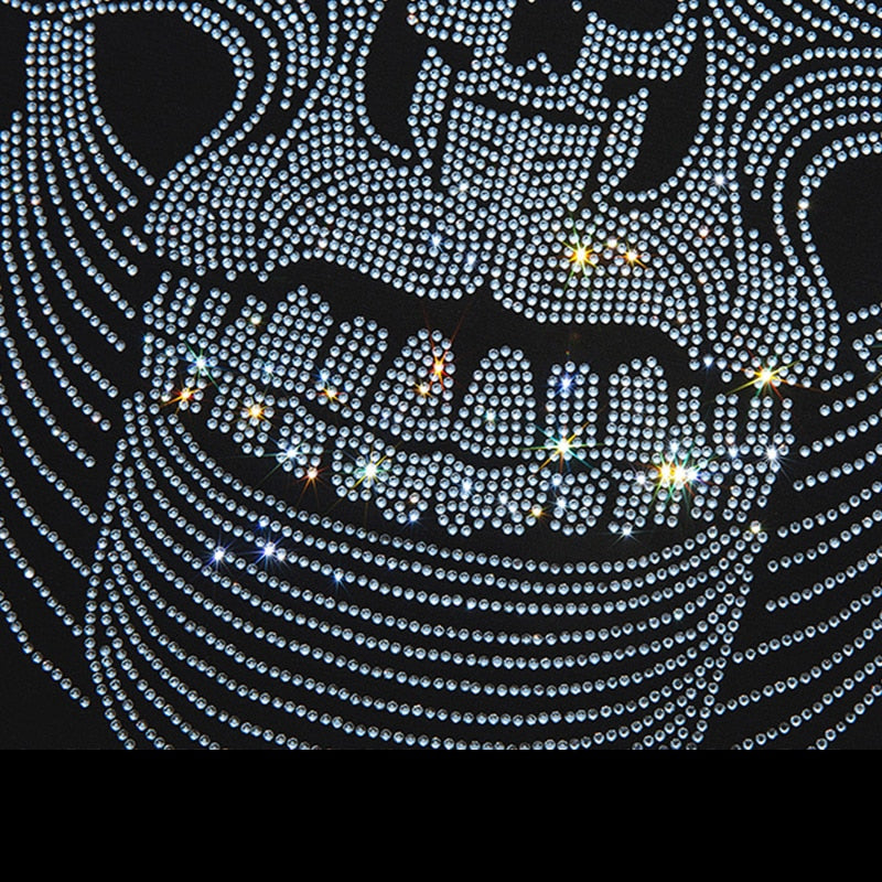 Striped Skulls Rhinestones Decorated T-Shirt