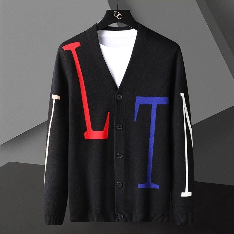 Letter Print Decorated V-Neck Sweater