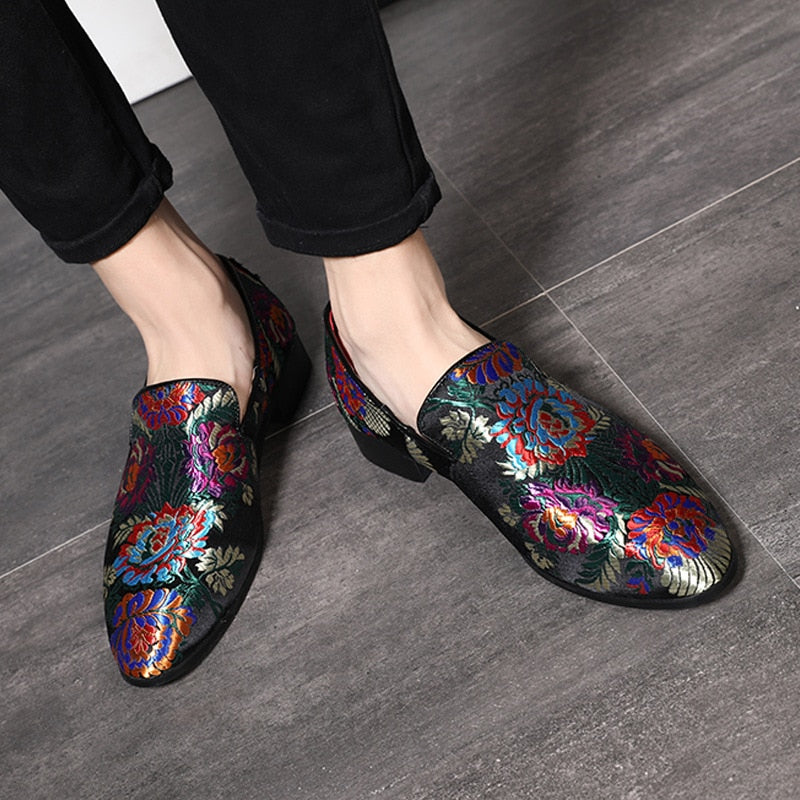 Exquisite Chinese Style Embroidery Men Loafers Shoes