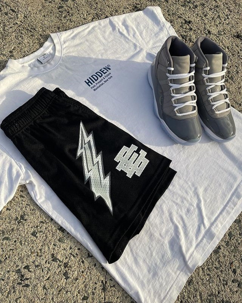 Blade Embroidery Breathable Short