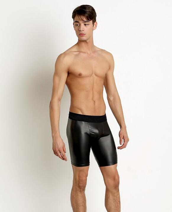 Boxer court en cuir noir solide pour hommes