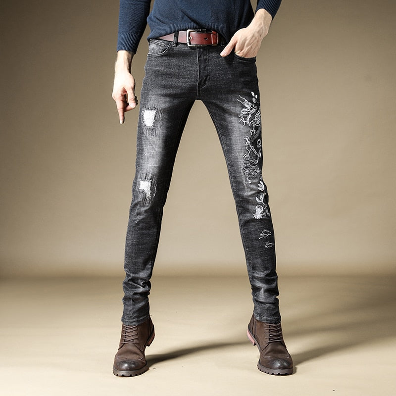 Dragon Monochrome bordado Hombre Tapered Leg Jeans