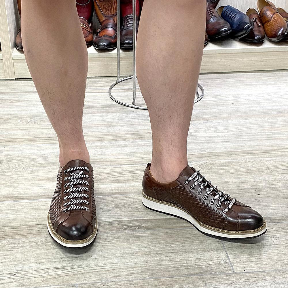 Baskets à lacets en cuir de veau vichy gaufré