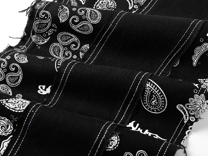 Vaqueros rectos sueltos con estampado floral