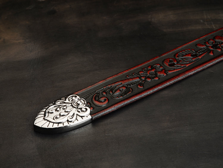 Vintage Geometric Embossing Leather Belt