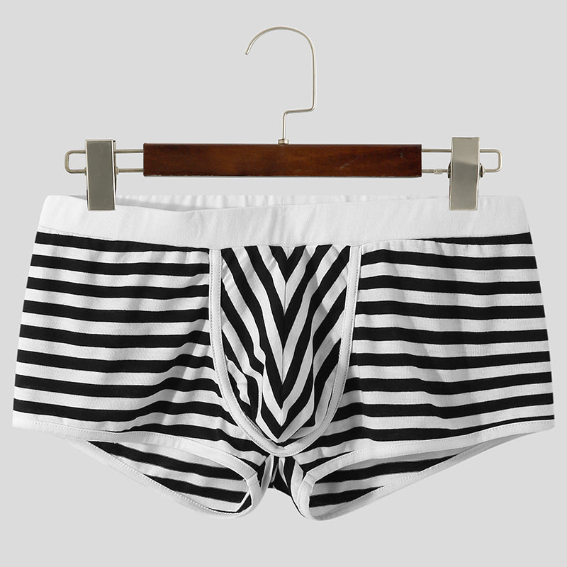 Ensemble complet de shorts à rayures monochromes