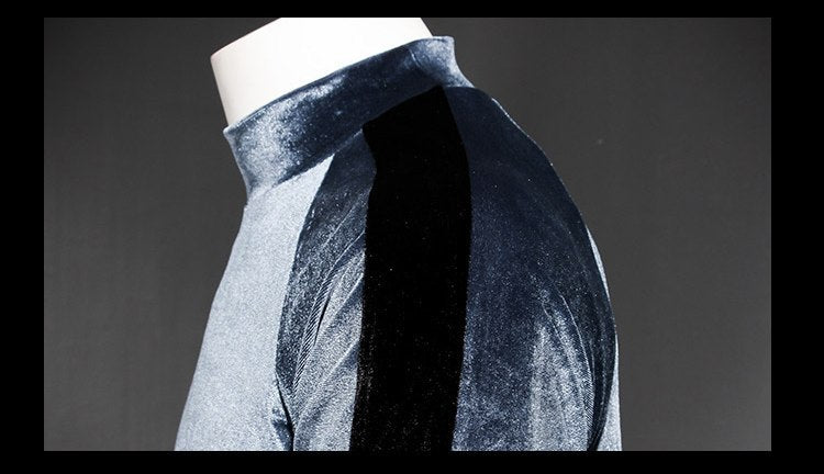 Pull à col roulé en velours à manches rayées pour hommes