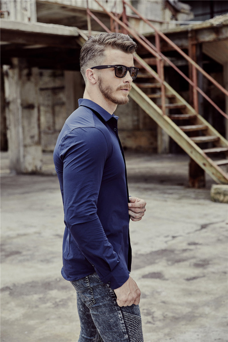 Chemise à manches longues coupe ajustée pour hommes de couleur unie de style italien