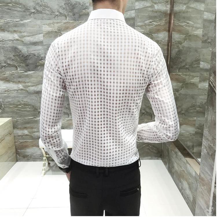 Haut Bouton Ruban Broche Détail Hommes Petit Carré Transparent Slim Git Chemise