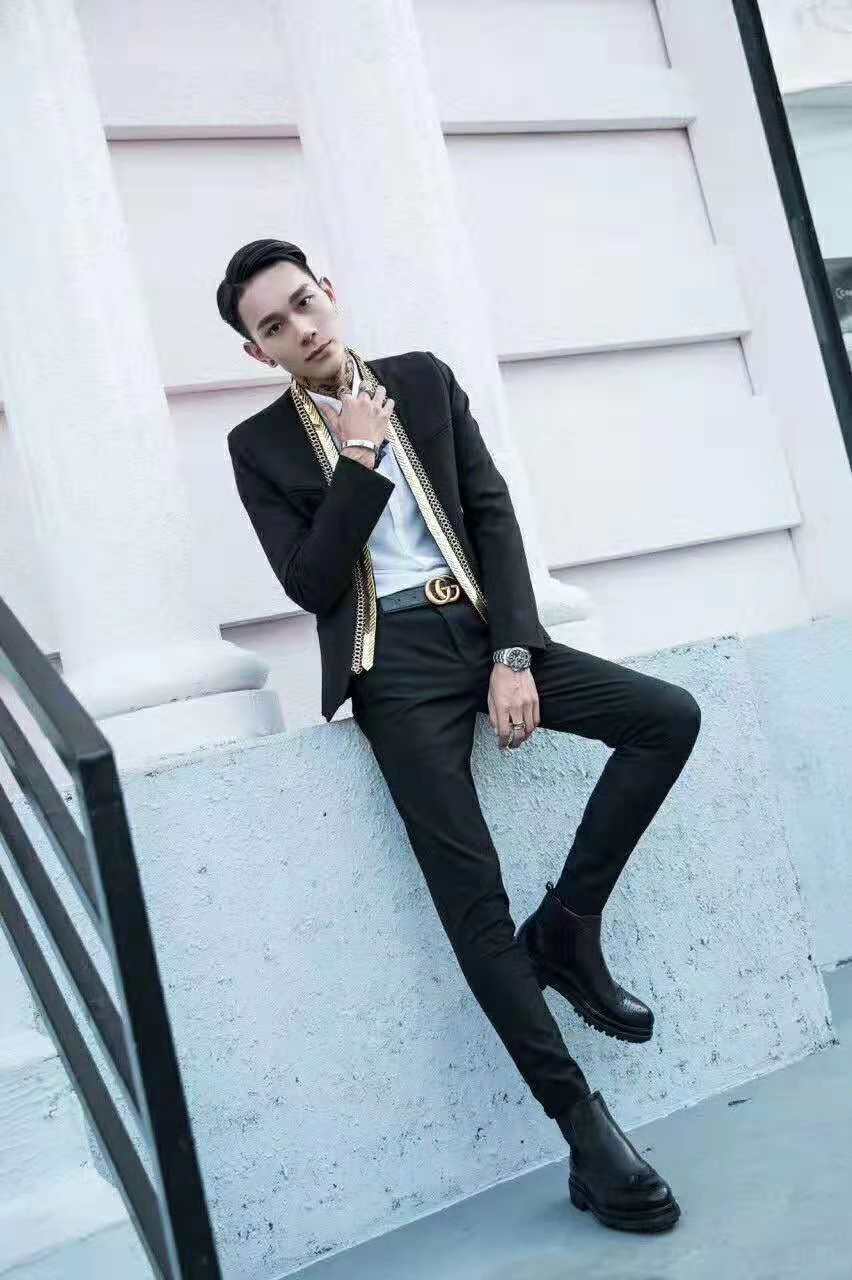Gold Metal Long Collar Line Stylish Men Blazer