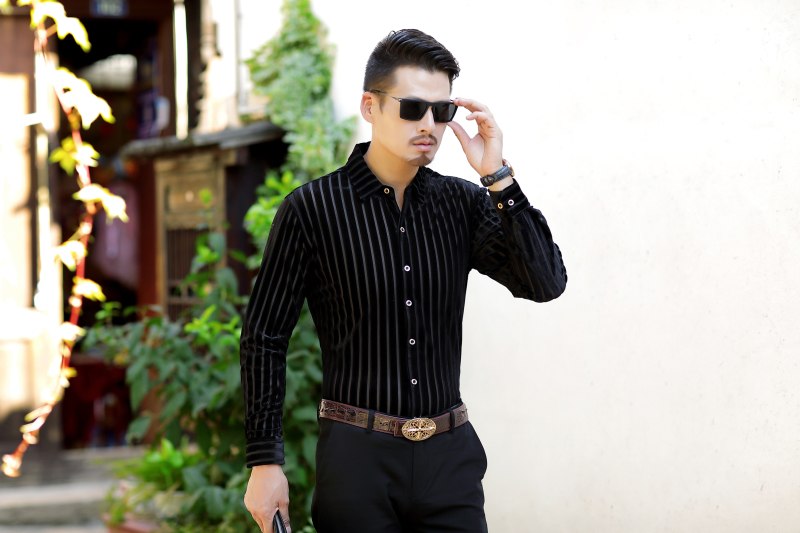 Elegant Stripe Men Business Style Velvet Slim Shirt - FanFreakz