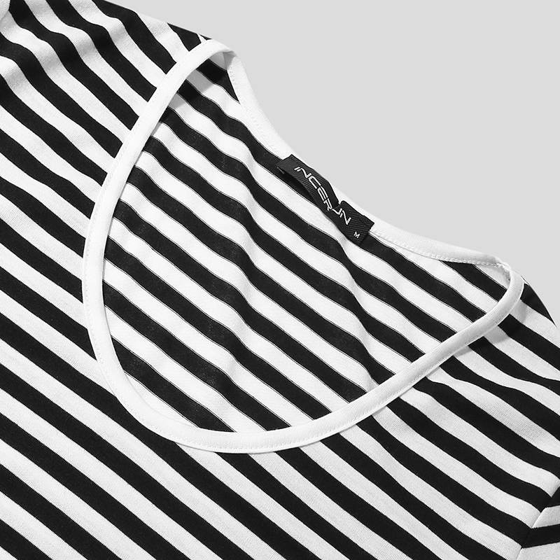 Ensemble complet de shorts à rayures monochromes