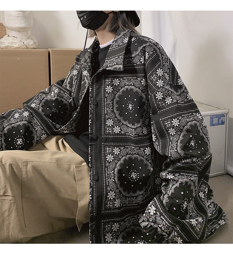 Chaqueta con botones de gran tamaño para hombre con estampado de Paisley enrejado