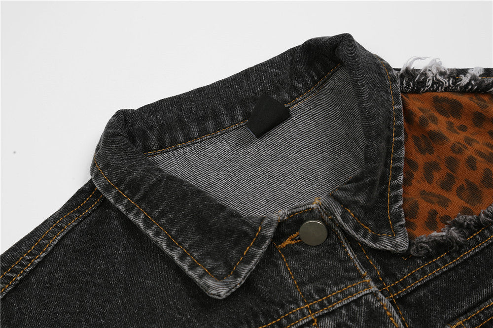 Veste en jean patchwork en forme de lettre et léopard