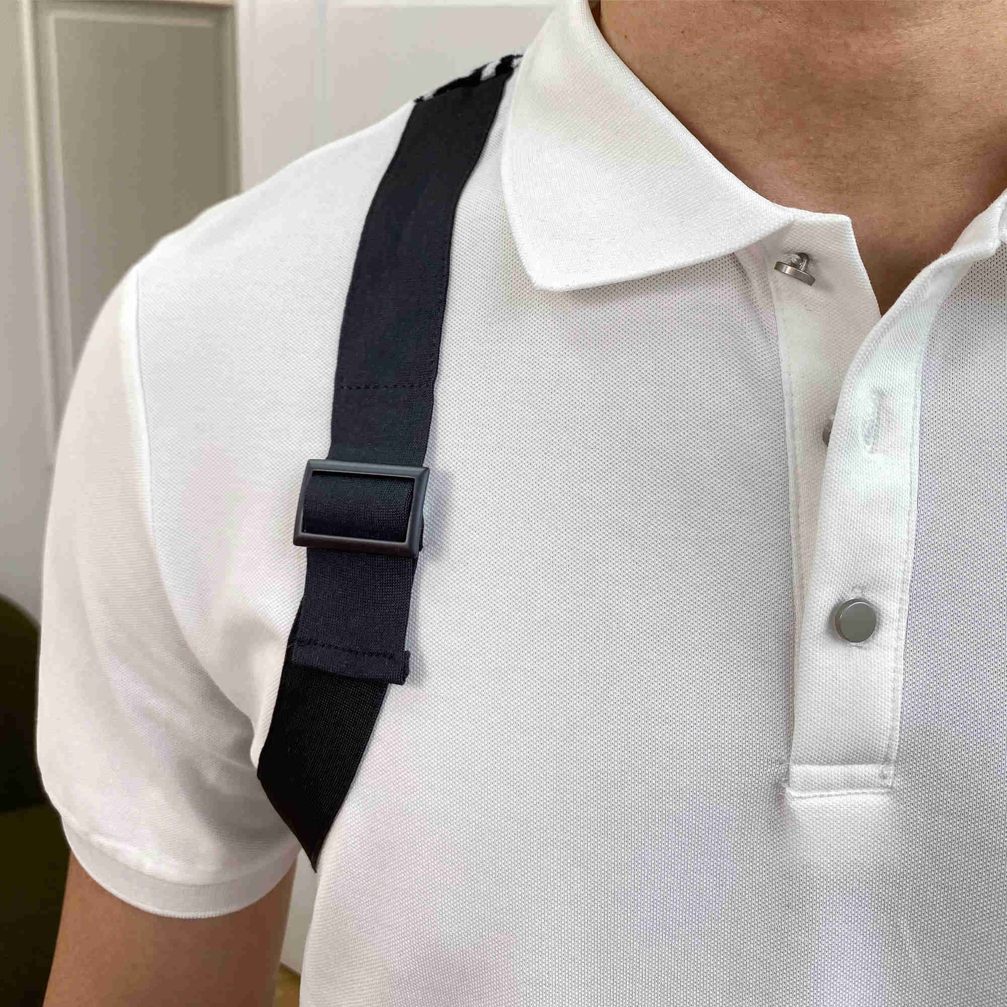 Straps & Geometric Printed Decoration Solid Polo Shirt