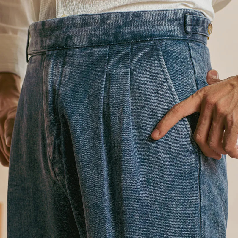 Double Pleated Washed Straight Jeans