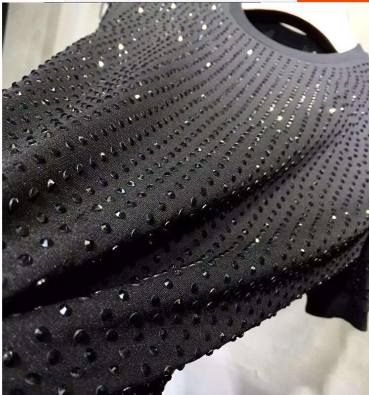 Rhinestones Decorated in Polka Dot Pattern T-Shirt