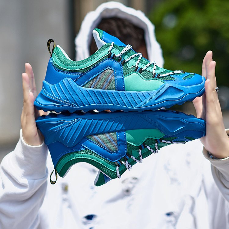 Sneaker pour hommes respirant et épais en maille décontractée colorée d'été