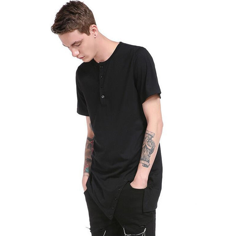 Asymmetric Cut Hem Men Buttoned Neckline T-Shirt
