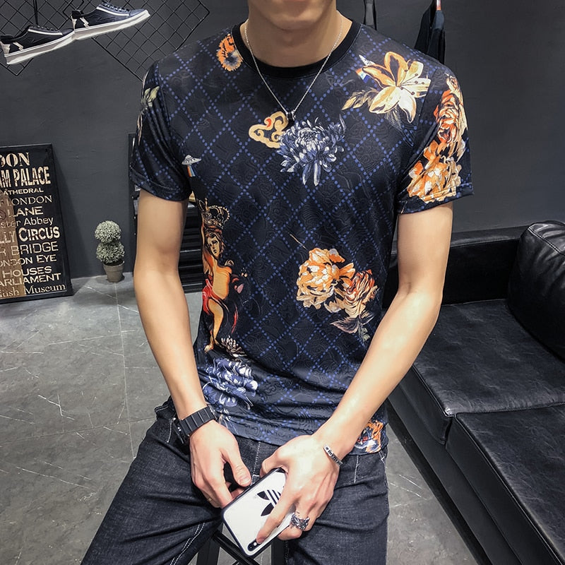 Floral Diamond Plaid Printed Round Neck Design Men T-Shirt