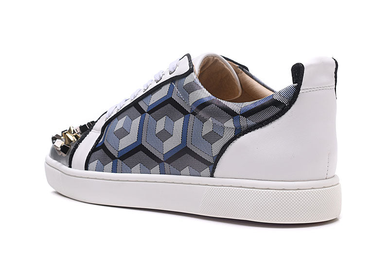 Low Top Hexagonal Pattern Lace Up avec Rivets Casual Men Sneaker