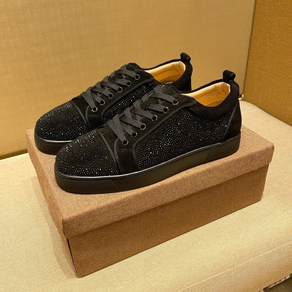 Obsidian Rivets Baskets plates décontractées