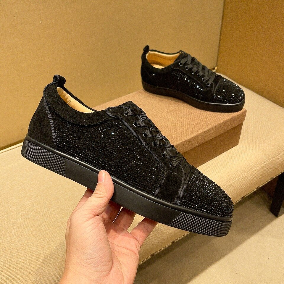 Obsidian Rivets Baskets plates décontractées