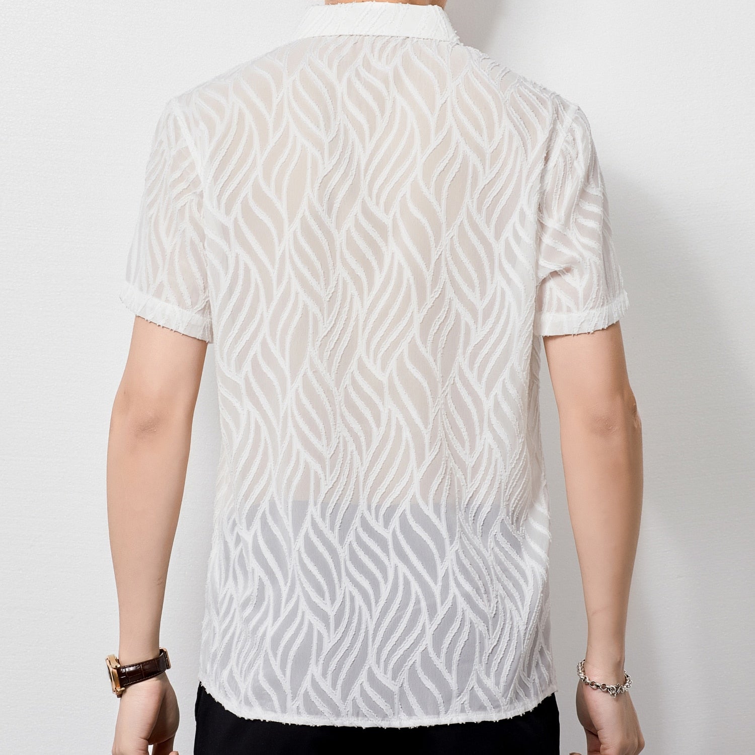 Chemise pour homme à motif en relief en velours semi-transparent