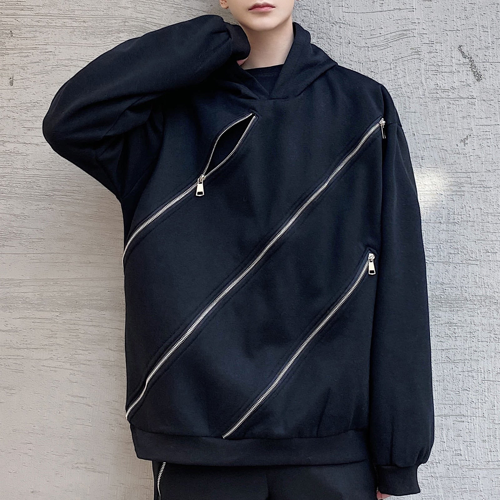 Estilo de cremallera diagonal triple Sudaderas con capucha