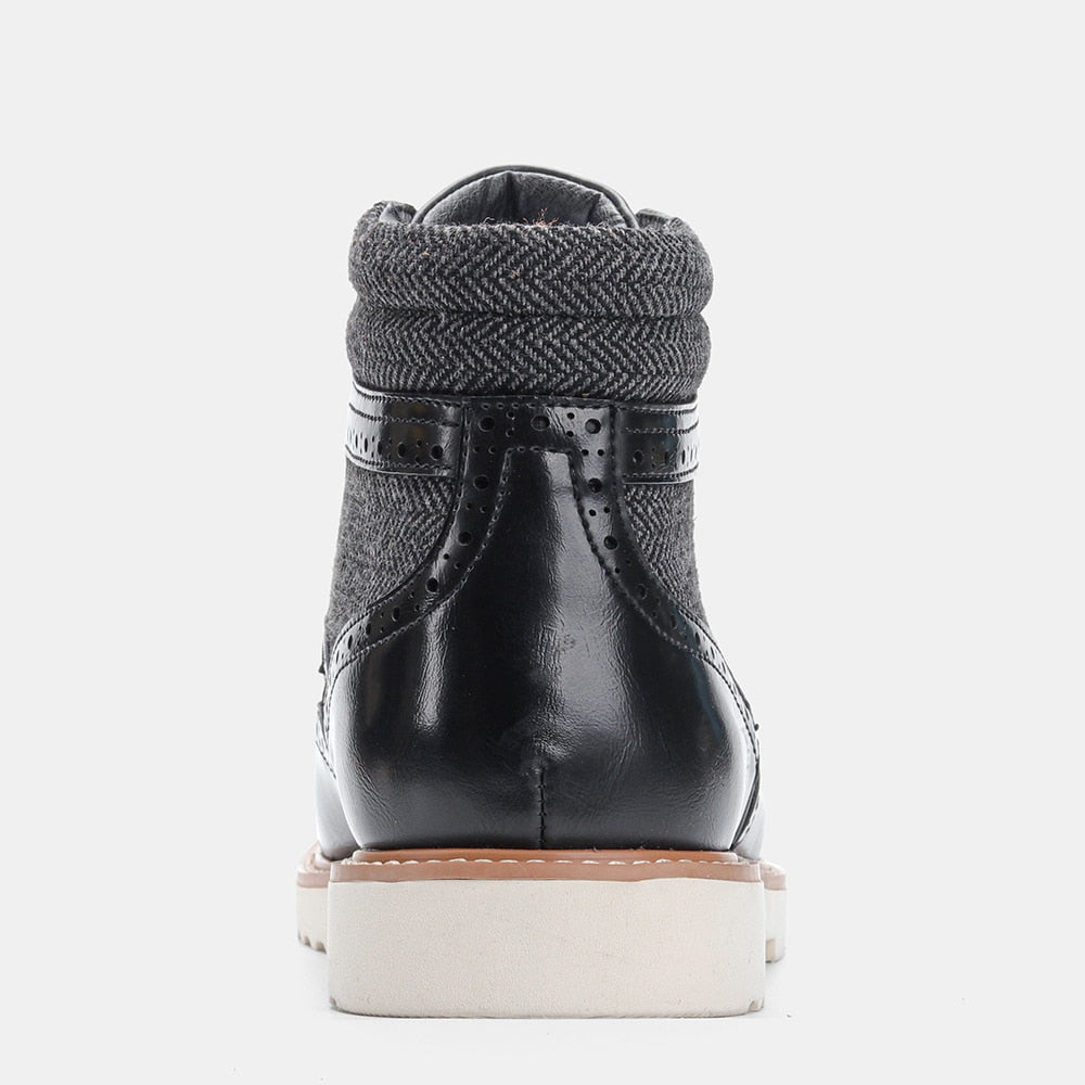 Bottines à semelle blanche en cuir PU