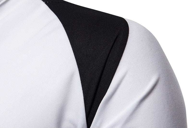 Camiseta de hombre de manga larga con cuello levantado en el hombro negro