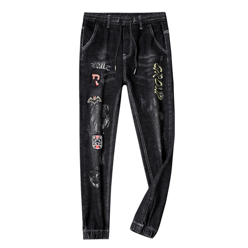 Bats Embroidery and Letter Printing Decorated Jeans