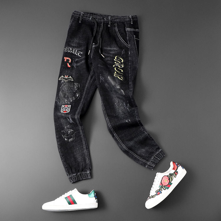 Bats Embroidery and Letter Printing Decorated Jeans
