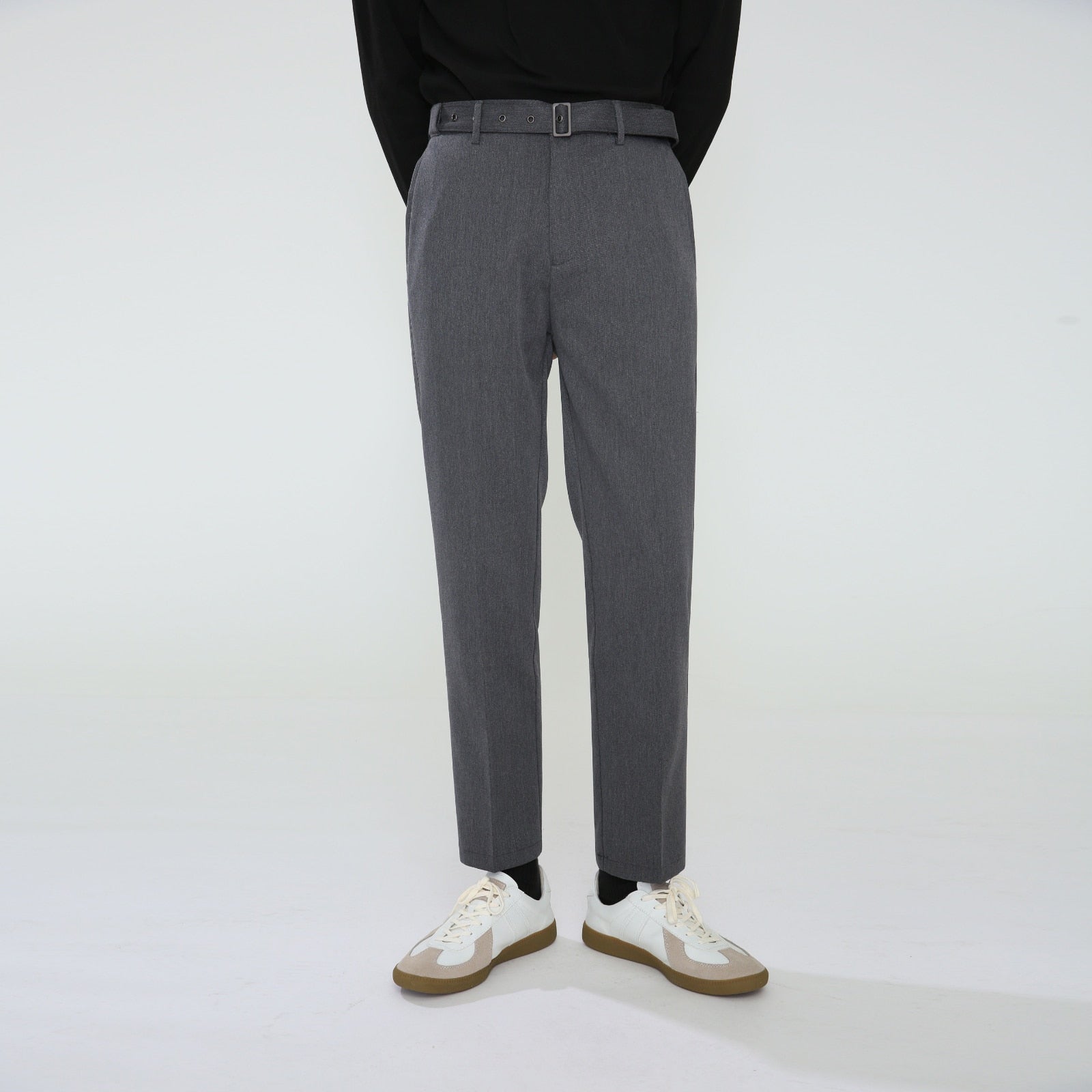 Pantalon vintage uni à devant plat