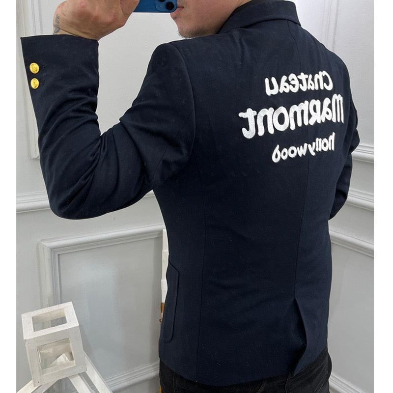 Blazer con bordado de letras en azul marino y blanco