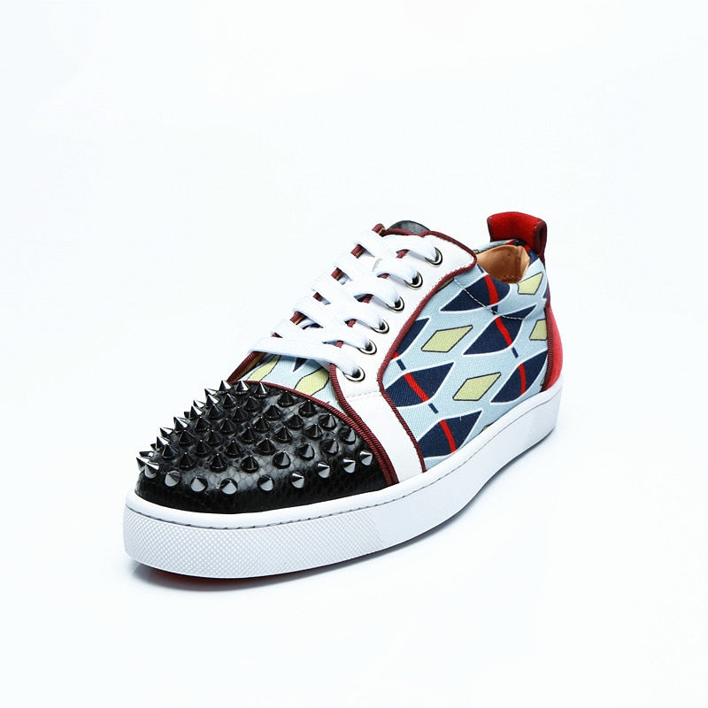 Rivets Toe Lace Up with Shape Printed Design Men Sneaker