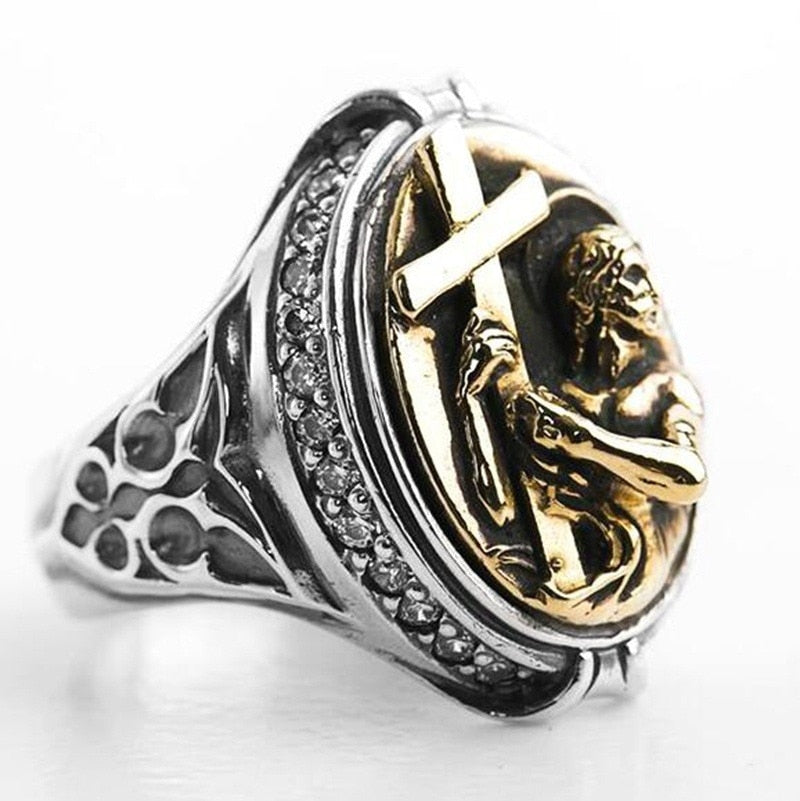 Anillo Estilo Religioso Jesús Sosteniendo La Cruz