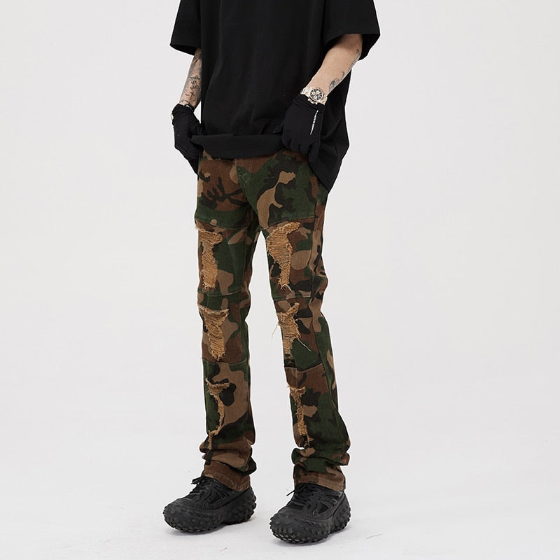 Vaqueros verdes rasgados de camuflaje retro