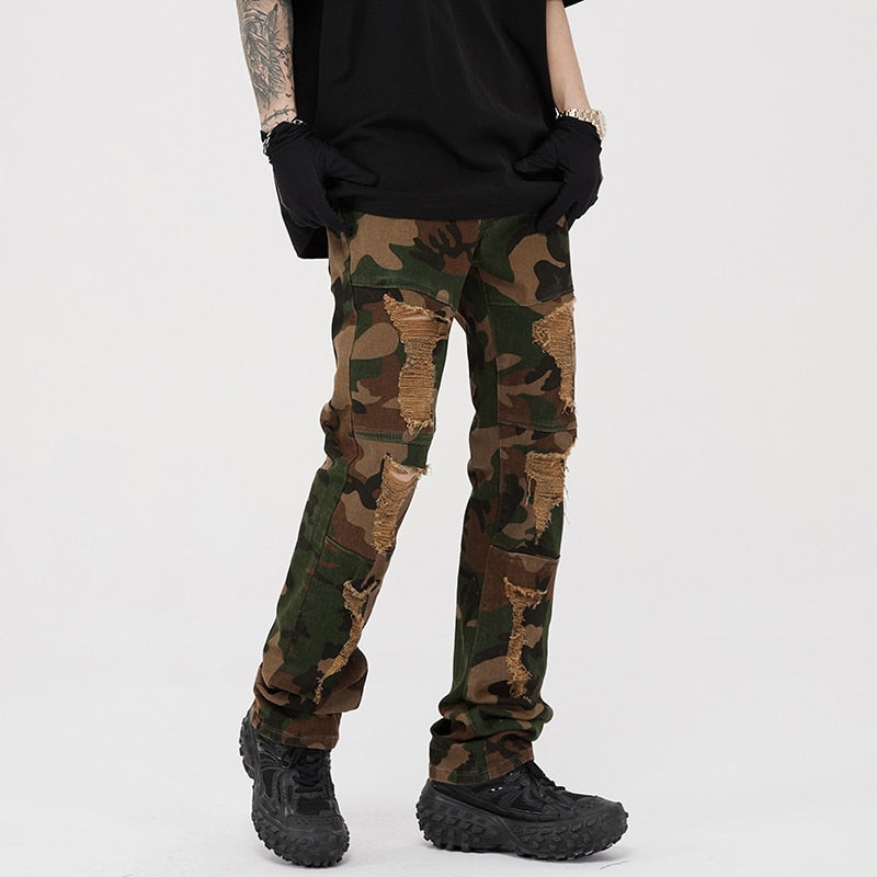 Vaqueros verdes rasgados de camuflaje retro