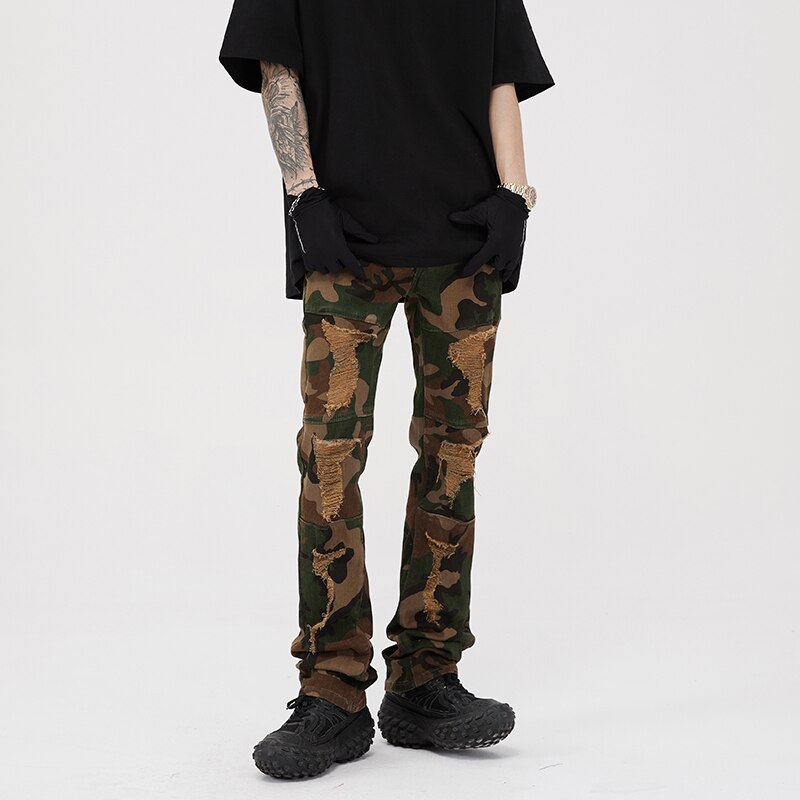 Vaqueros verdes rasgados de camuflaje retro