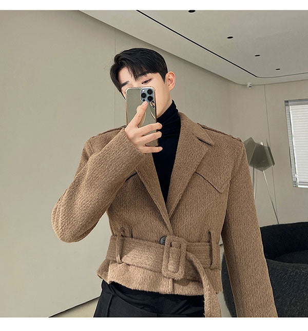 Blazer excentrique à ceinture courte