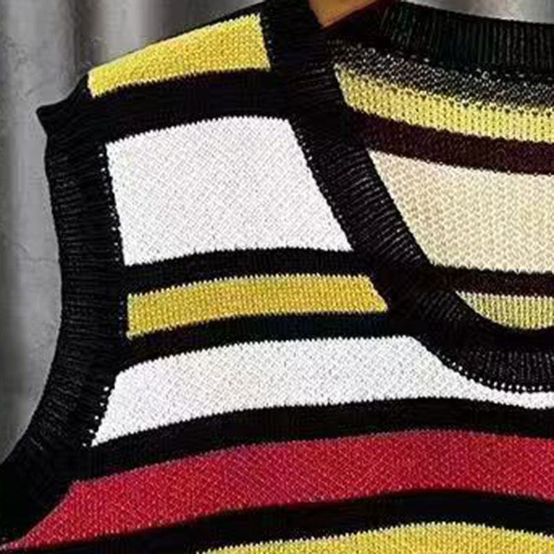 Contrast Geometric Pattern Vest Shorts Set