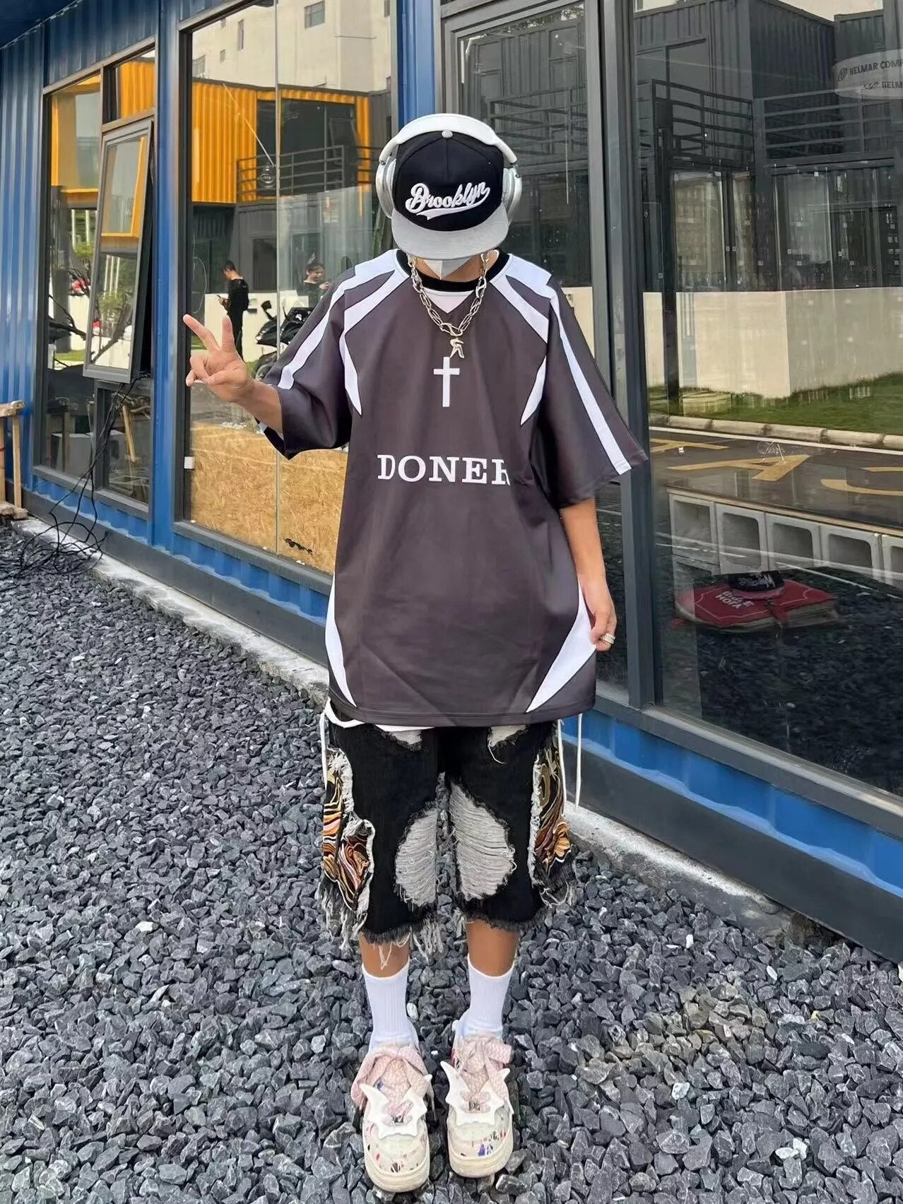 Embroidery Patchwork Ripped Denim Shorts