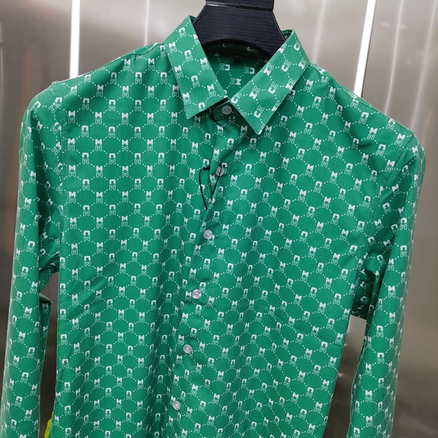 Full Letter Geometric Print Pattern Shirt