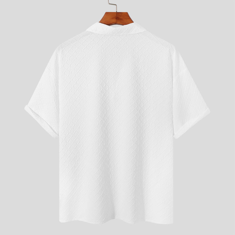 Geometric Twisting Diamond Embossed Polo Shirt