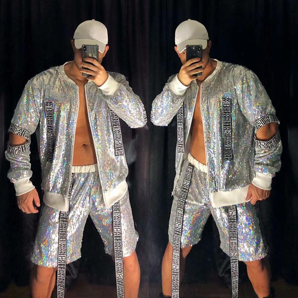 Ensemble court de veste à manches découpées à sequins hologrammes