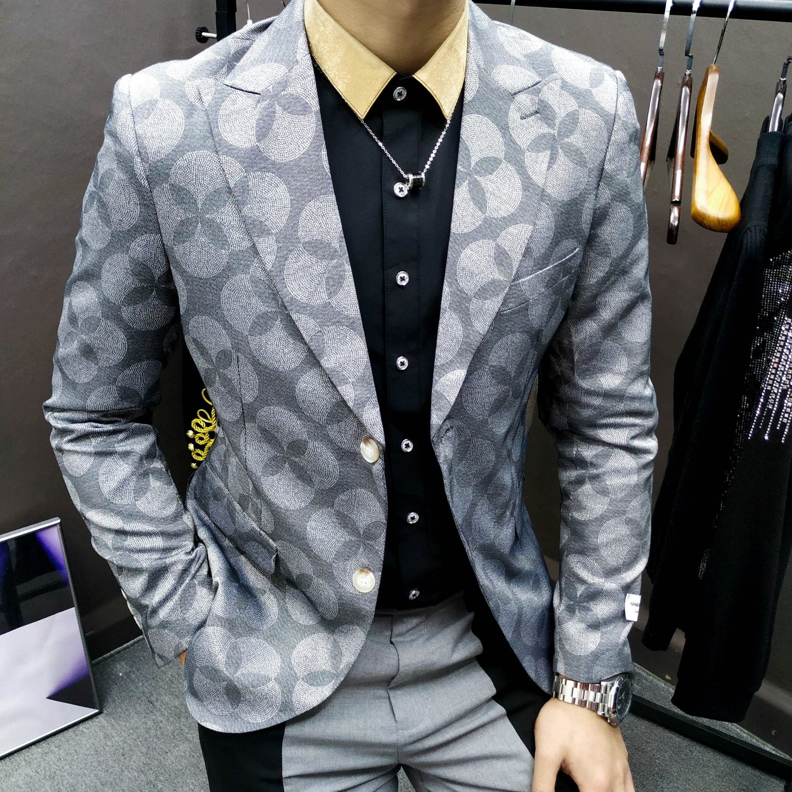 Gray Four Clover Pattern Blazer