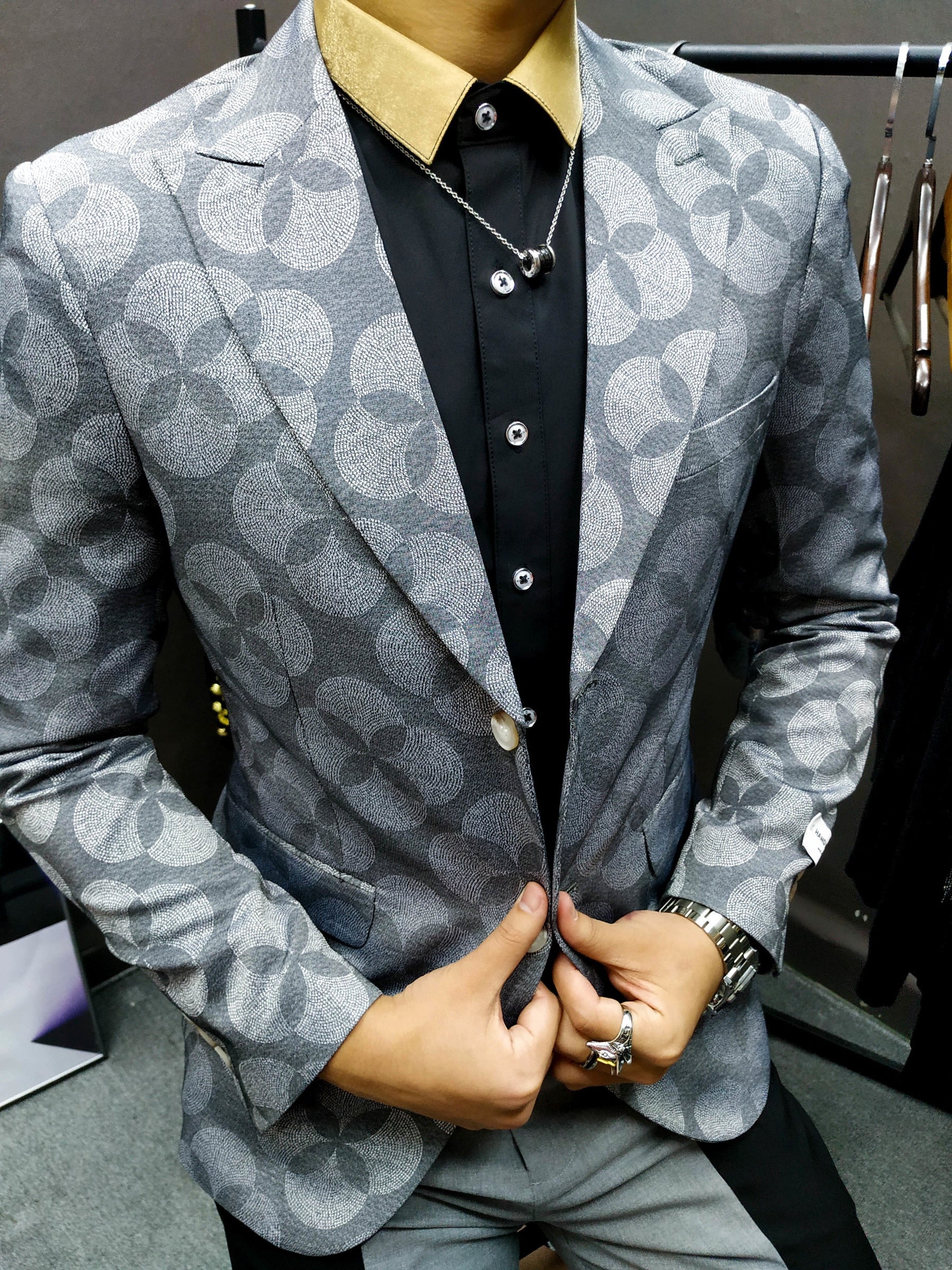 Gray Four Clover Pattern Blazer