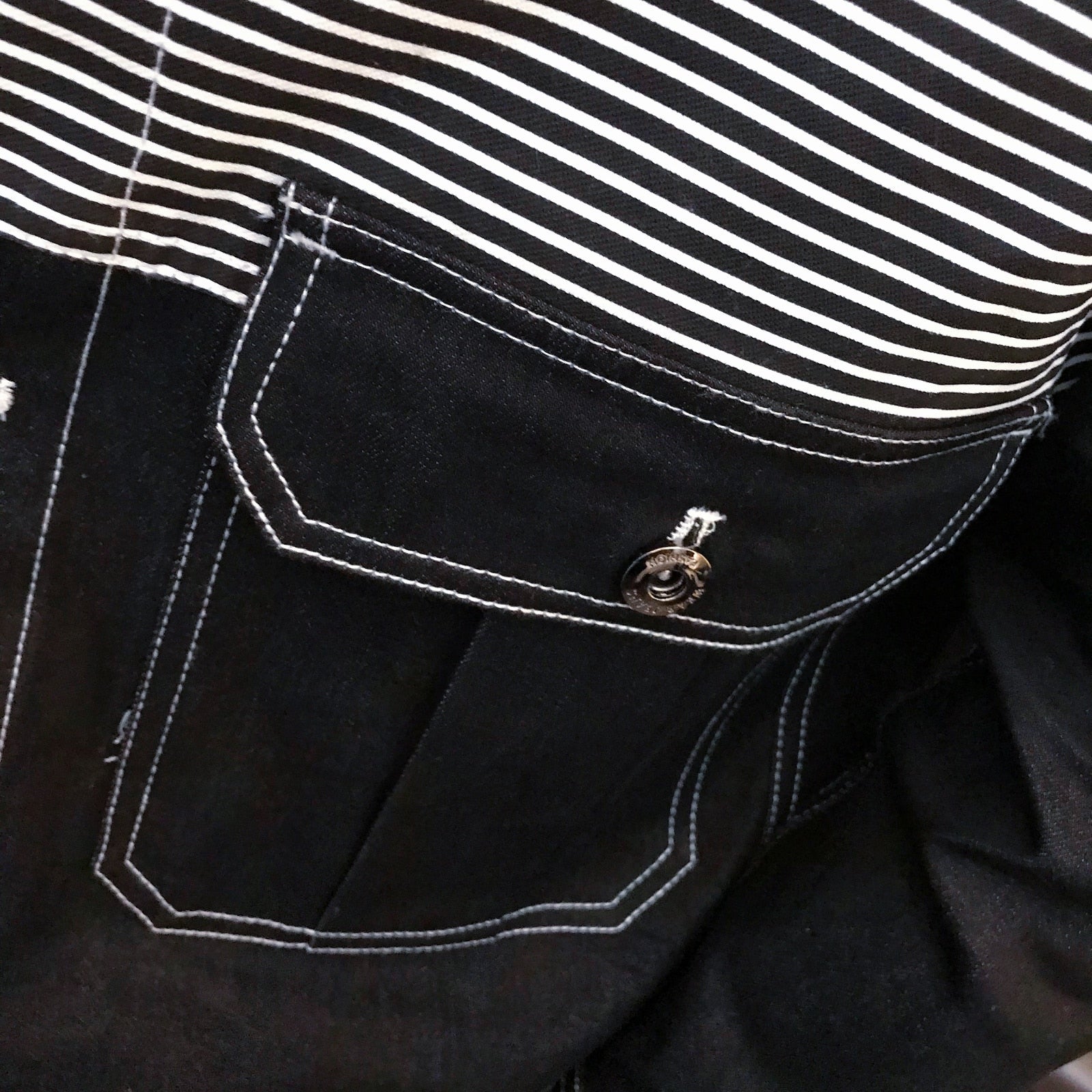 Half Striped Pattern And White Lines Decorated Jacket