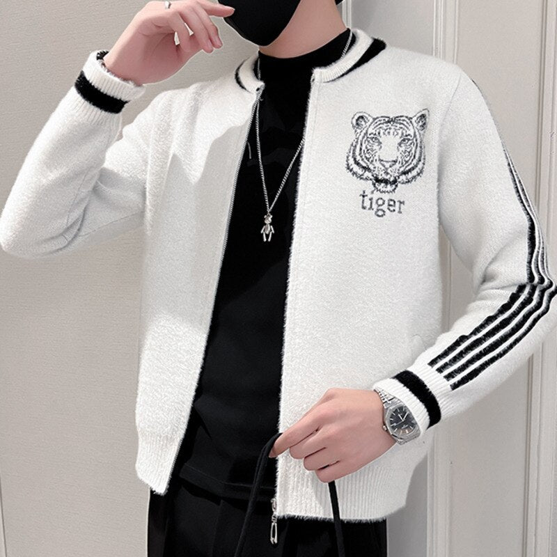Chaqueta de tigre de carbón negro cálido